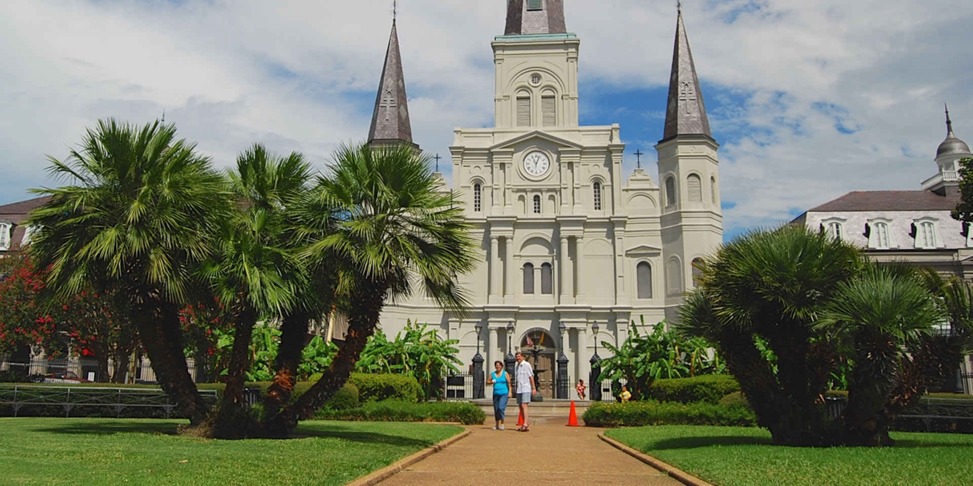 Crescent City Classic Running New Orleans, Louisiana